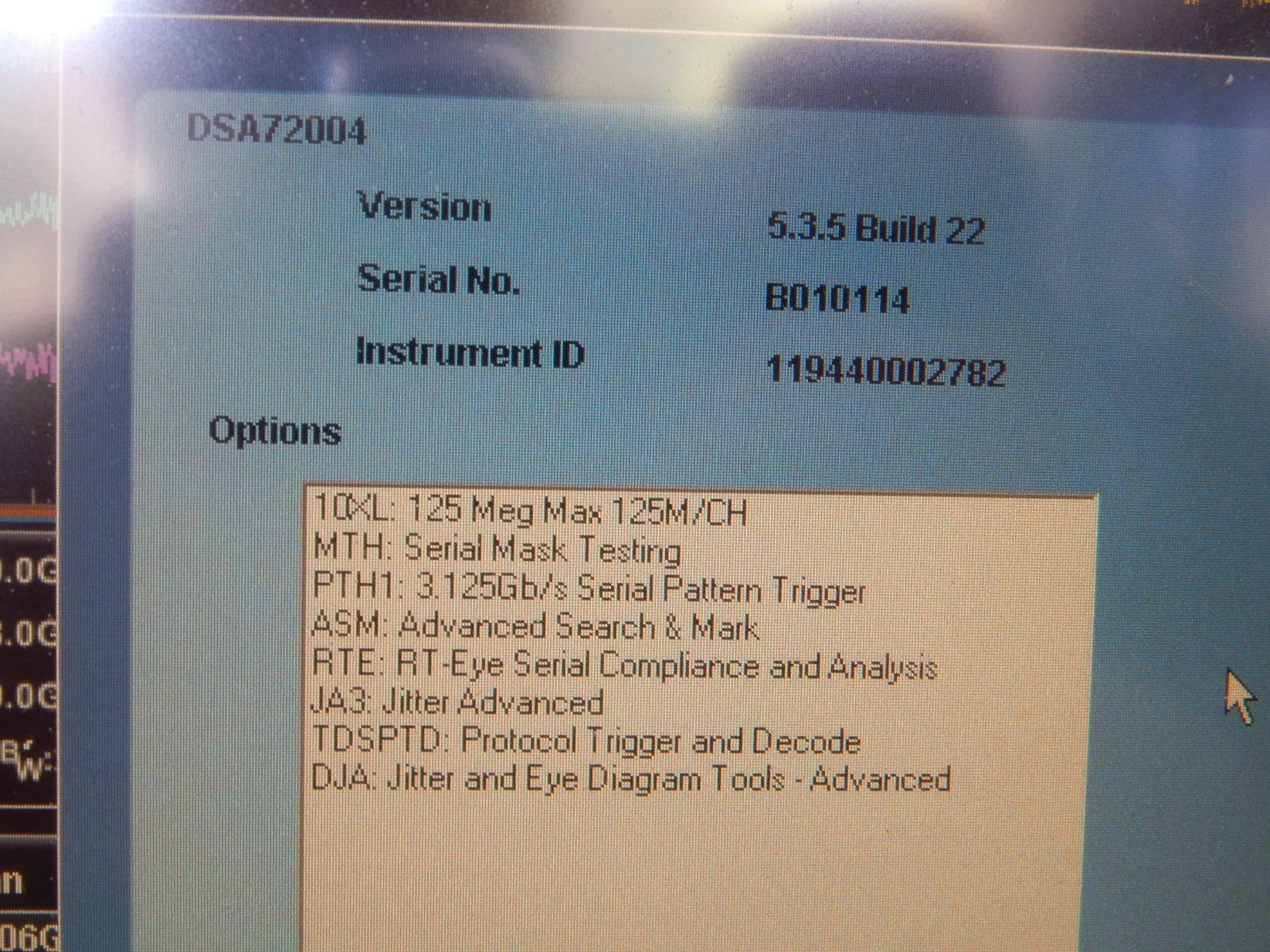 Tektronix DSA72004 Oscilloscope, option loaded 10XL, JA3,RTE, s/n B010114 Tektronix DSA72004 Oscilloscope, option loaded 10XL, JA3,RTE, s/n B010114